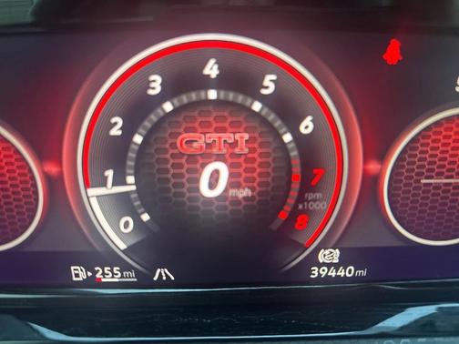 2024 Volkswagen Golf GTI 1.4T TSI