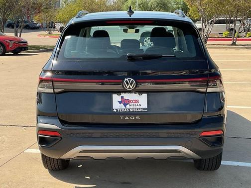 2025 Volkswagen Taos 1.5T S