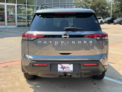 2025 Nissan Pathfinder SV FWD