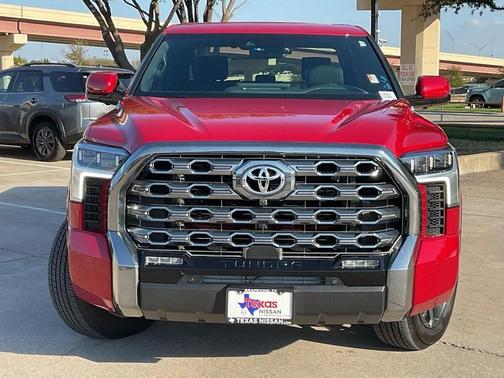 2025 Toyota Tundra Hybrid Platinum