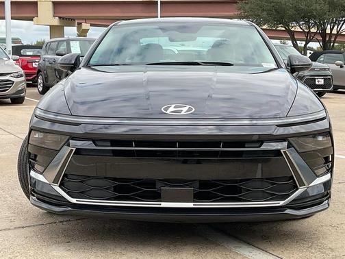 2024 Hyundai SONATA Hybrid SE