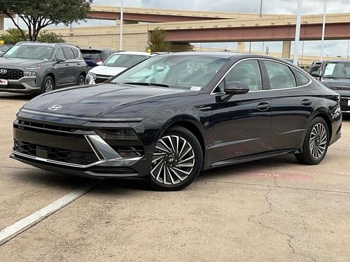 2024 Hyundai SONATA Hybrid SE