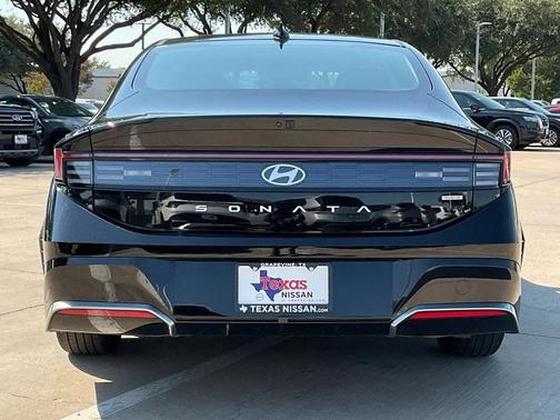2024 Hyundai SONATA Hybrid SE