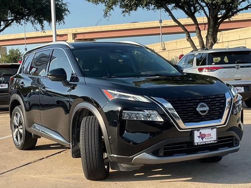 Super Black 2023 Nissan Rogue SL
