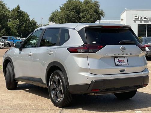 Brilliant Silver 2025 Nissan Rogue SV