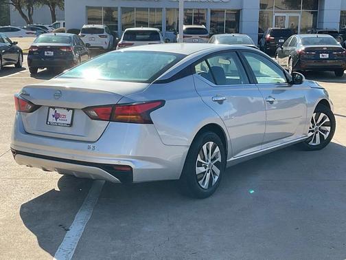 2023 Nissan Altima S FWD