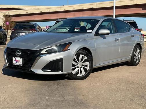 2023 Nissan Altima S FWD