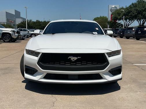 Oxford White 2024 Ford Mustang EcoBoost