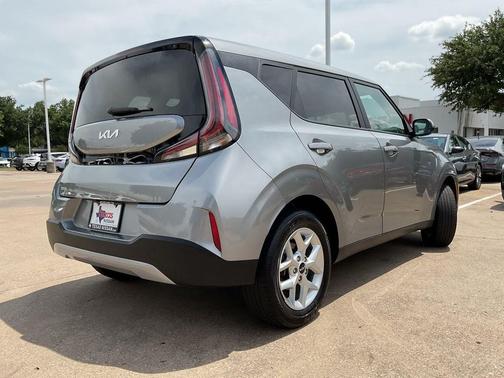 Steel Gray 2025 Kia Soul LX