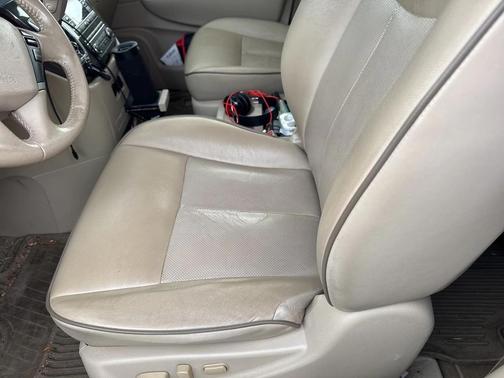 2015 Nissan Quest SL