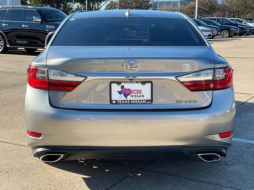 2016 Lexus ES 350 Base