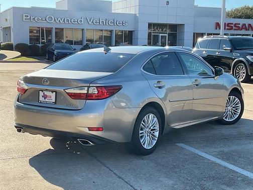 2016 Lexus ES 350 Base