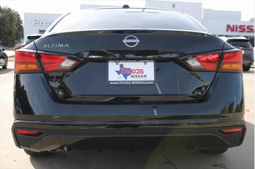 2025 Nissan Altima S FWD