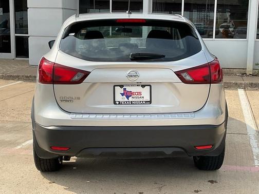2018 Nissan Rogue Sport S