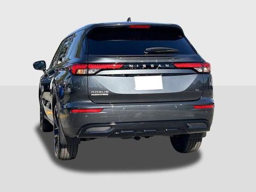 2026 Nissan Rogue SL