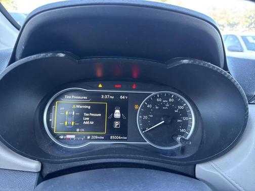 2021 Nissan Versa 1.6 SV