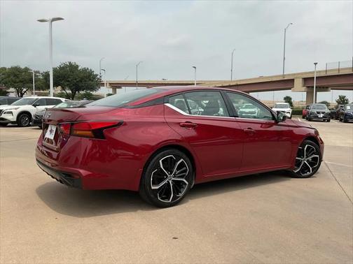 2024 Nissan Altima SR FWD