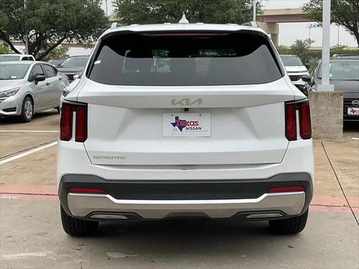 2024 Kia Sorento S