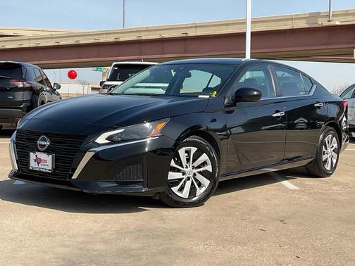 2023 Nissan Altima S FWD