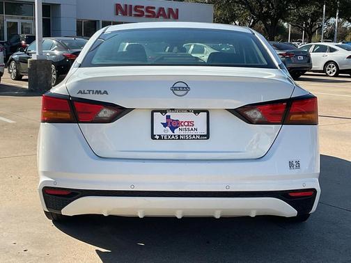 2023 Nissan Altima S FWD