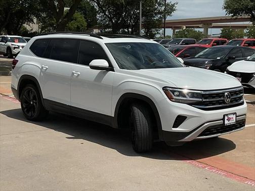 2022 Volkswagen Atlas 3.6L SE w/Technology