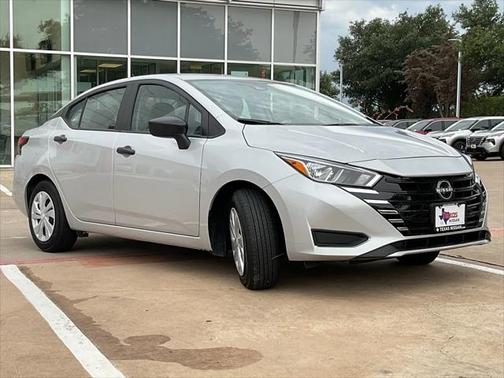 2024 Nissan Versa 1.6 S
