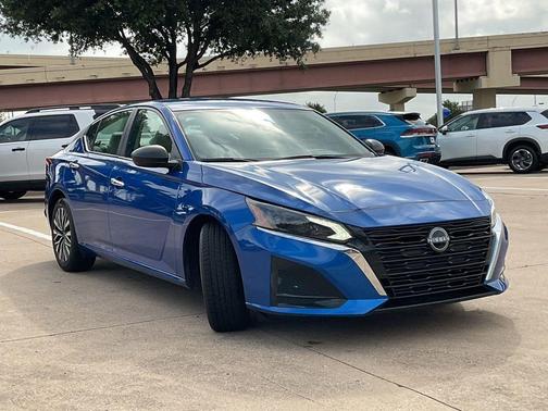 Bluestone Pearl 2025 Nissan Altima 2.5 SV