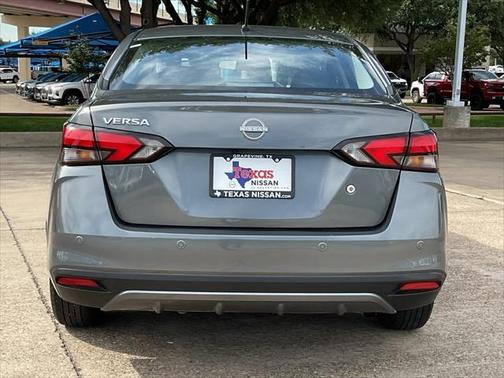 2024 Nissan Versa 1.6 S