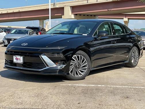 2024 Hyundai SONATA Hybrid SE
