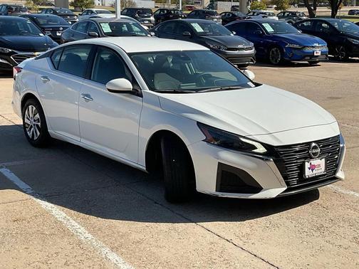 2023 Nissan Altima S FWD