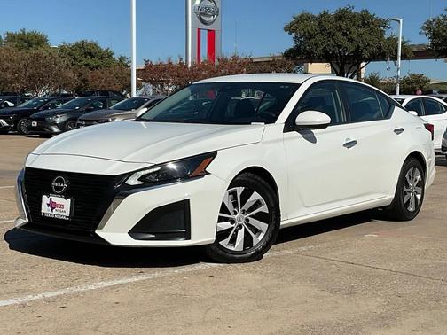 2023 Nissan Altima S FWD