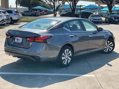2024 Nissan Altima S FWD
