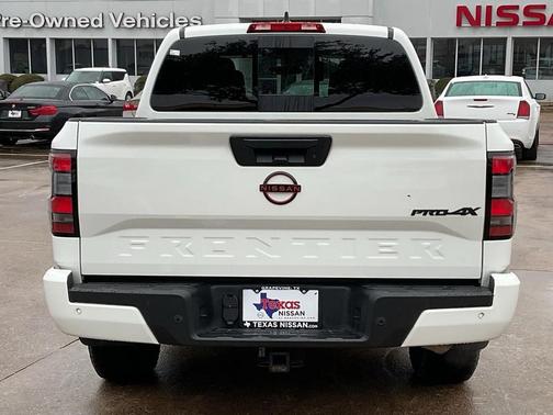 2024 Nissan Frontier PRO-4X