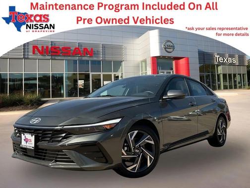 2025 Hyundai ELANTRA SEL