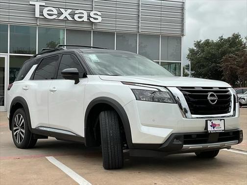 2025 Nissan Pathfinder Platinum 4WD