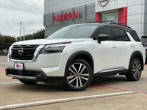 2025 Nissan Pathfinder Platinum 4WD