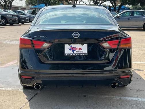 2024 Nissan Altima SR FWD