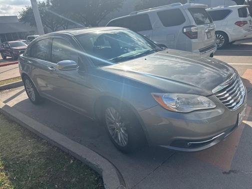 2012 Chrysler 200 Limited