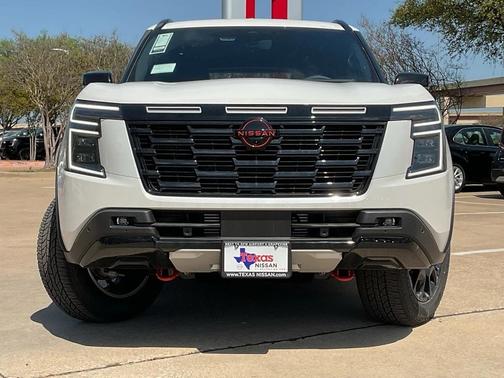 2025 Nissan Armada PRO-4X 4WD