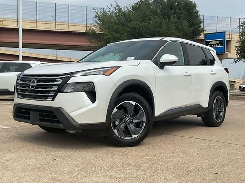 Everest White Pearl 2025 Nissan Rogue SV