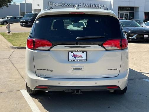 2019 Chrysler Pacifica Limited