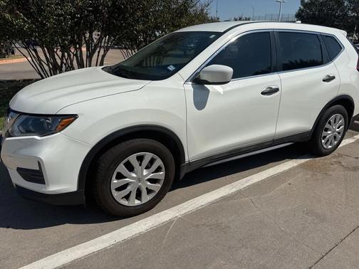 2020 Nissan Rogue S
