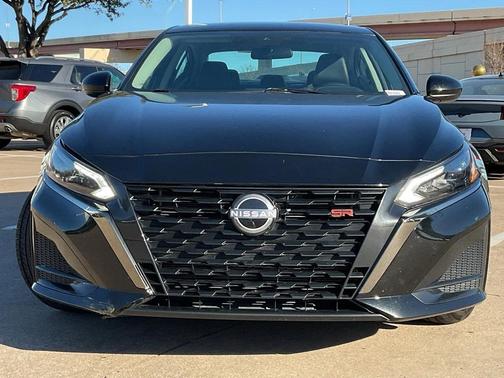 2025 Nissan Altima SR FWD