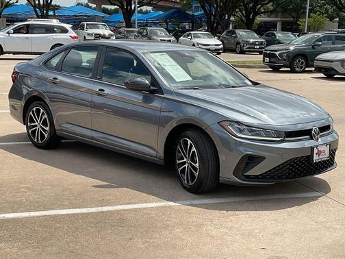 Monument Gray 2025 Volkswagen Jetta 1.5T Sport