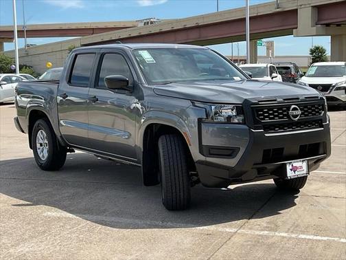 2025 Nissan Frontier S