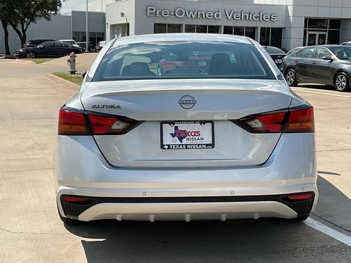 2024 Nissan Altima S FWD