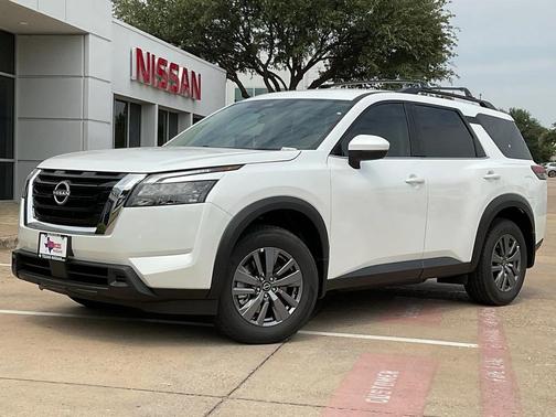 2025 Nissan Pathfinder SV FWD