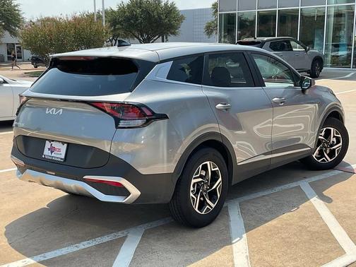2024 Kia Sportage LX
