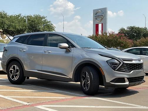 2024 Kia Sportage LX