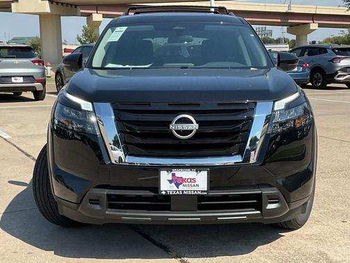 2025 Nissan Pathfinder SV FWD